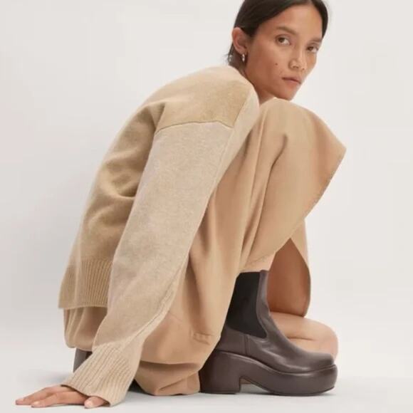 EVERLANE The Puffa Chelsea Boot Brown Leather Pull On High Heel Platform 8.5 - Picture 4 of 10